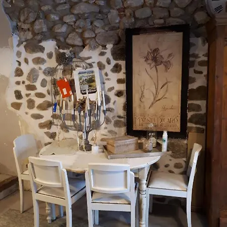Maison Aux 3 Destinations Holiday home